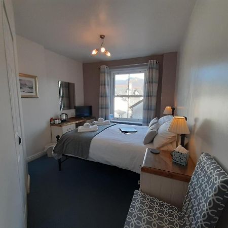Bed and Breakfast Harvington House Кесвик Экстерьер фото