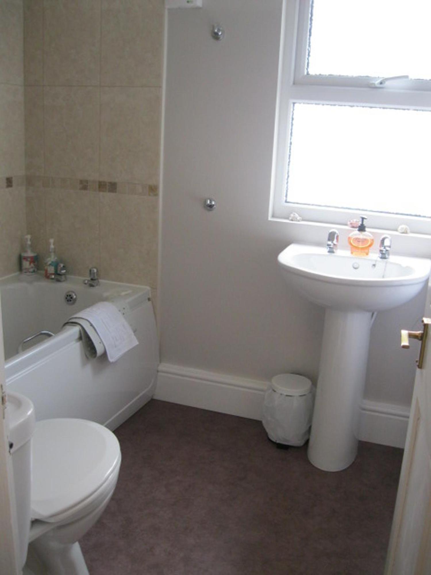 Bed and Breakfast Harvington House Кесвик Номер фото