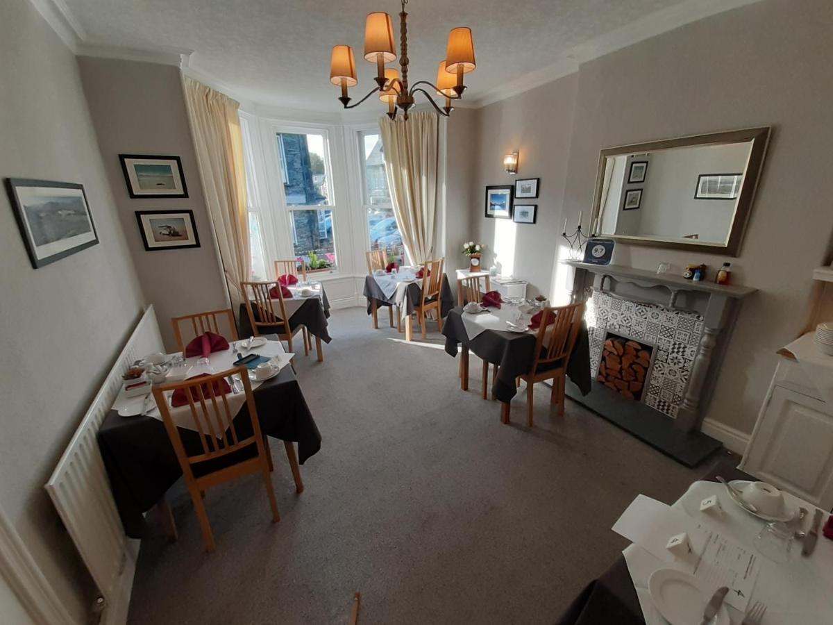Bed and Breakfast Harvington House Кесвик Экстерьер фото